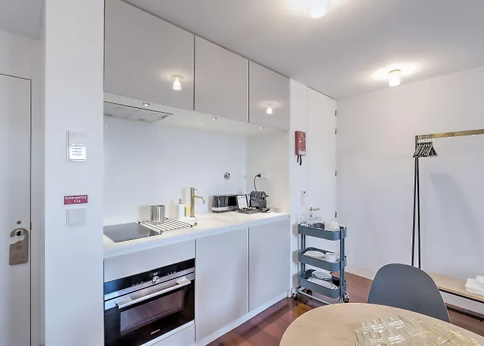 Street Aldas - River View (adults Only) * Oporto