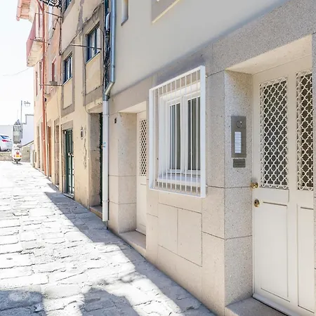 Street Aldas - River View (adults Only) Apartment *