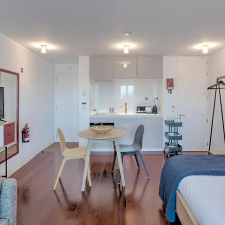 Street Aldas - River View (adults Only)