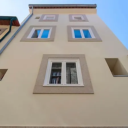 Street Aldas - River View (adults Only) *